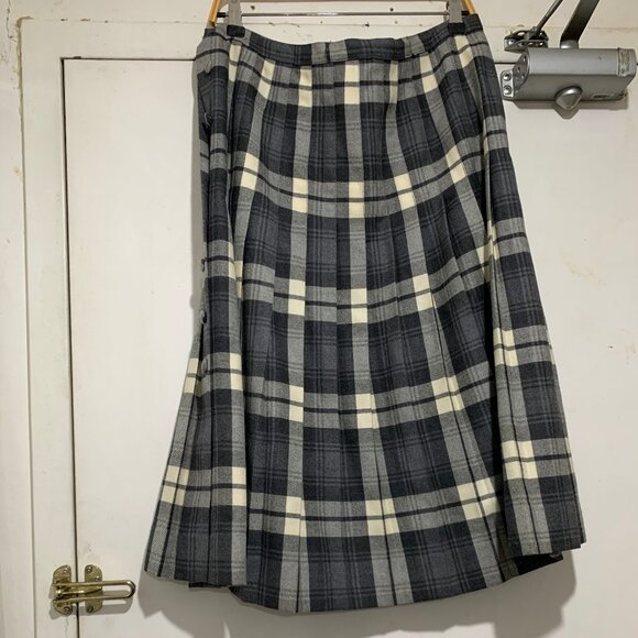 VINTAGE ALJEAN WOOL PLAID PLEATED KILT SKIRTS SIZE 32 - Picture 6 of 9
